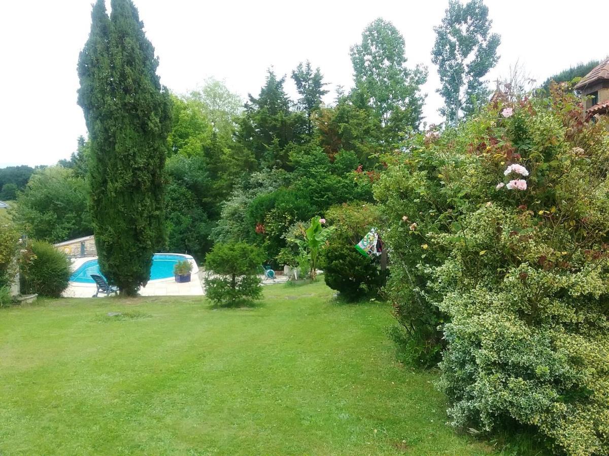 Villa Charmante A Bosset Avec Piscine Partagee ภายนอก รูปภาพ