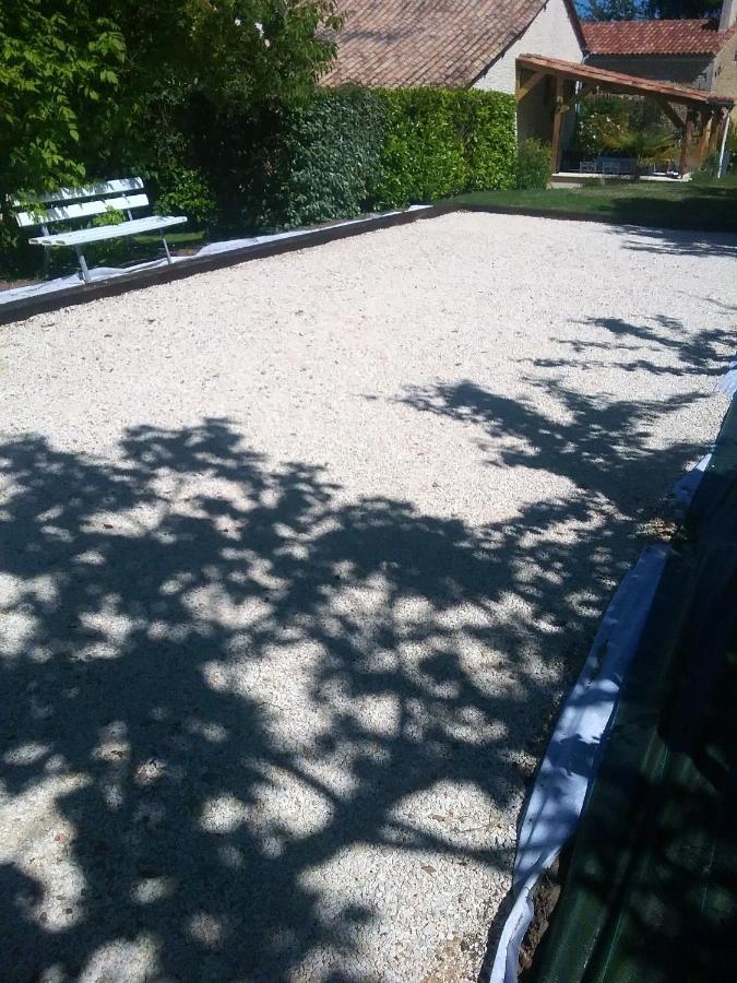 Villa Charmante A Bosset Avec Piscine Partagee ภายนอก รูปภาพ