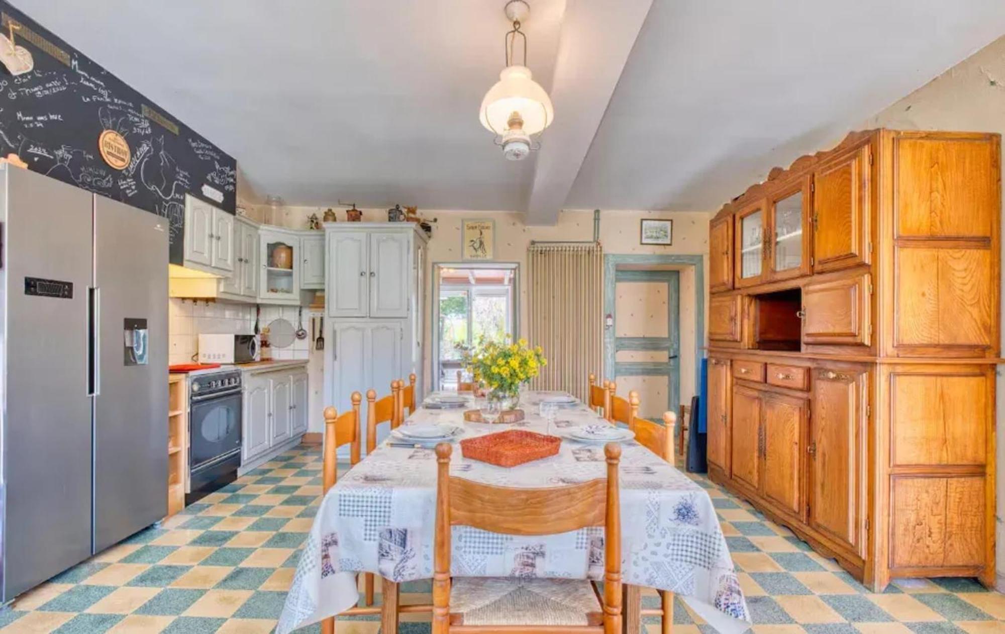 Villa Charmante A Bosset Avec Piscine Partagee ภายนอก รูปภาพ
